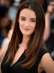 Charlotte Le Bon nude .